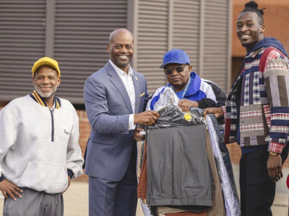 Clothing Drive for the President and First Lady's Closet